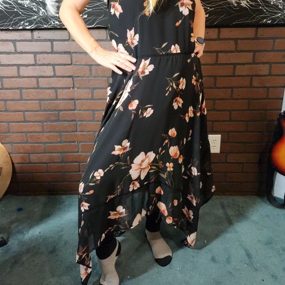 Candie's Black Floral Dress (DIY adjusted sizing) - Picture 4 of 4